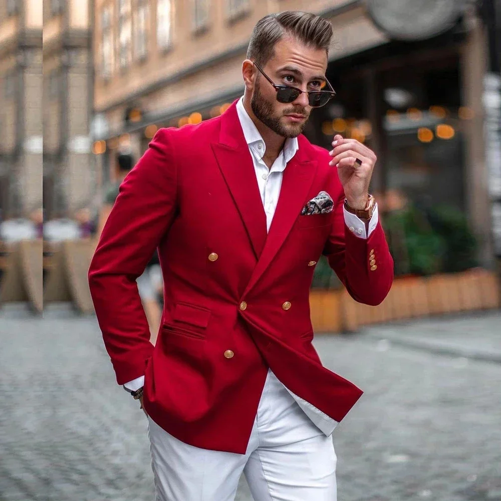 Slim Fit Blazer Men - Костюм мужской: красный пиджак, белые брюки,